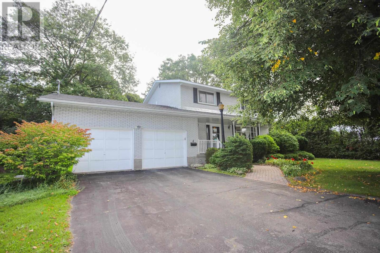4 Silver Birch DR, Sault Ste. Marie — photo 3
