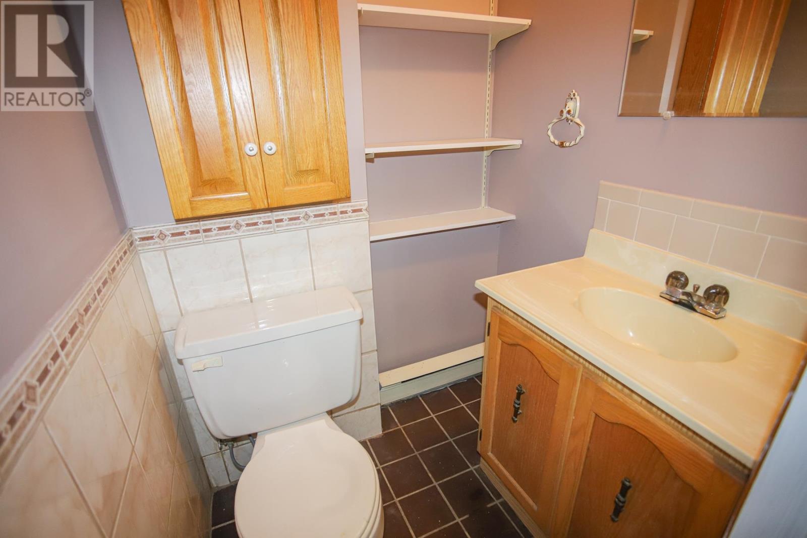 4 Silver Birch DR - 26