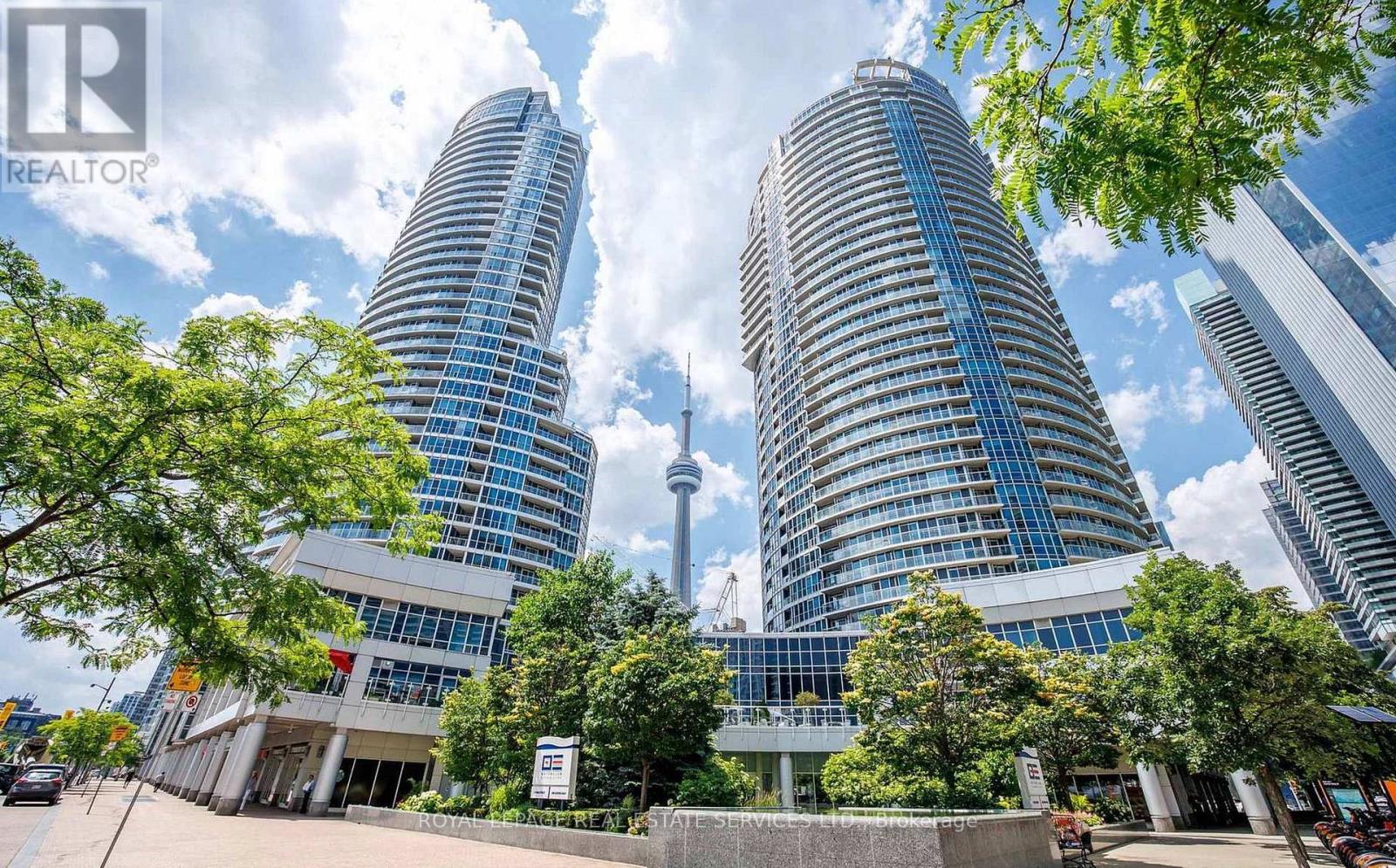 #1104 208 QUEENS QUAY W - 18