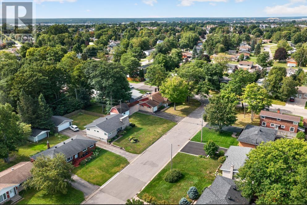 6 Pinemore BLVD - Image 43