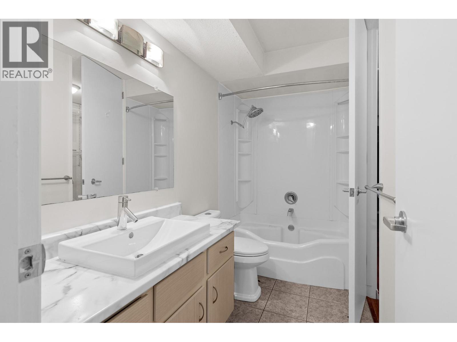 103 1660 Ufton Court, Kelowna