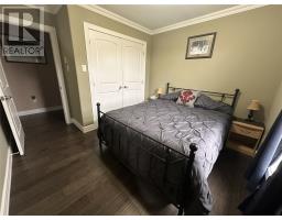 22 Seaside Drive thumbnail 34