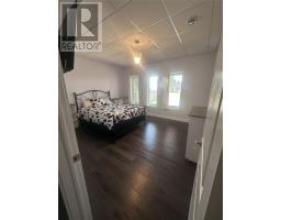22 Seaside Drive thumbnail 46