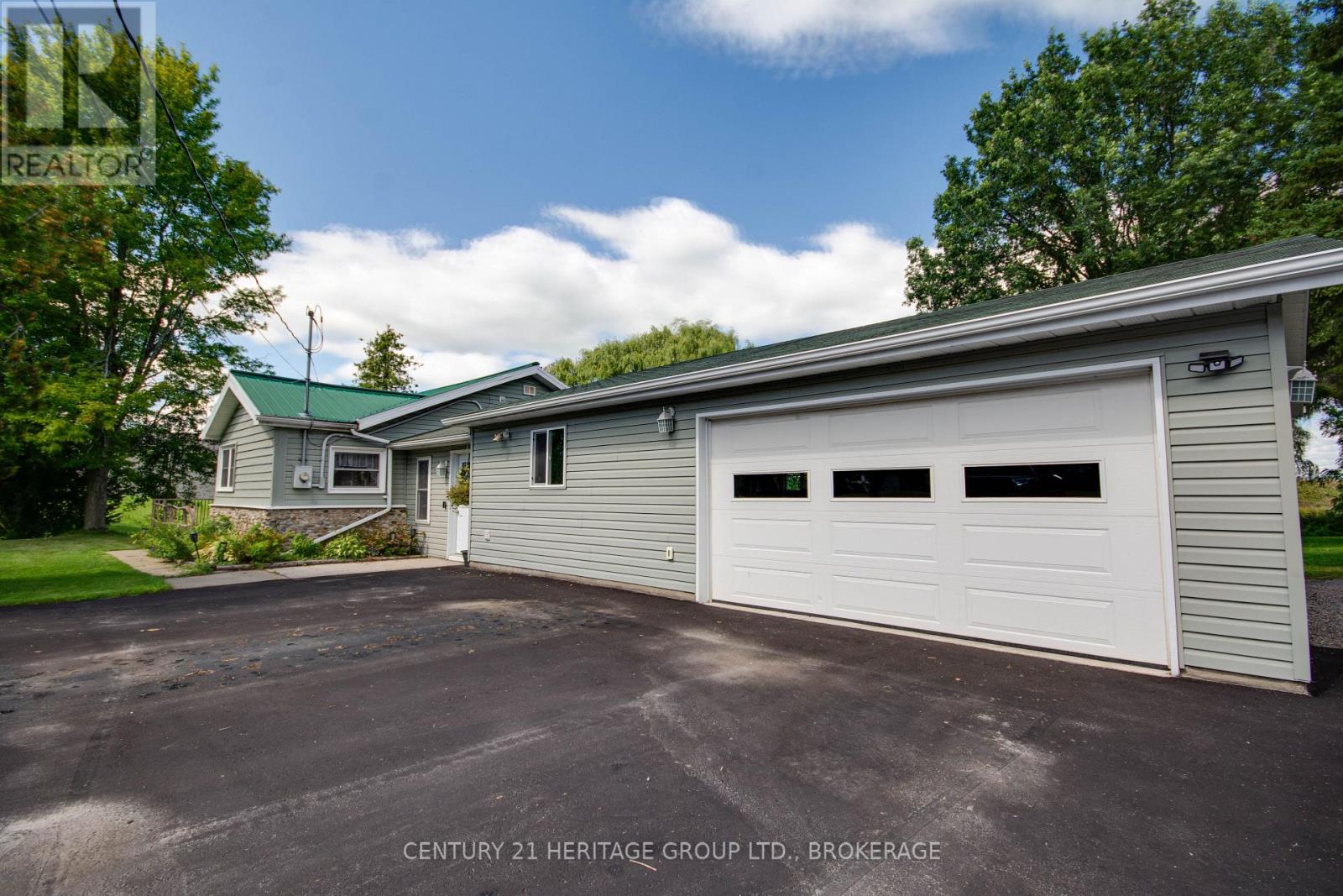492 KINGSTON MILLS ROAD - 13