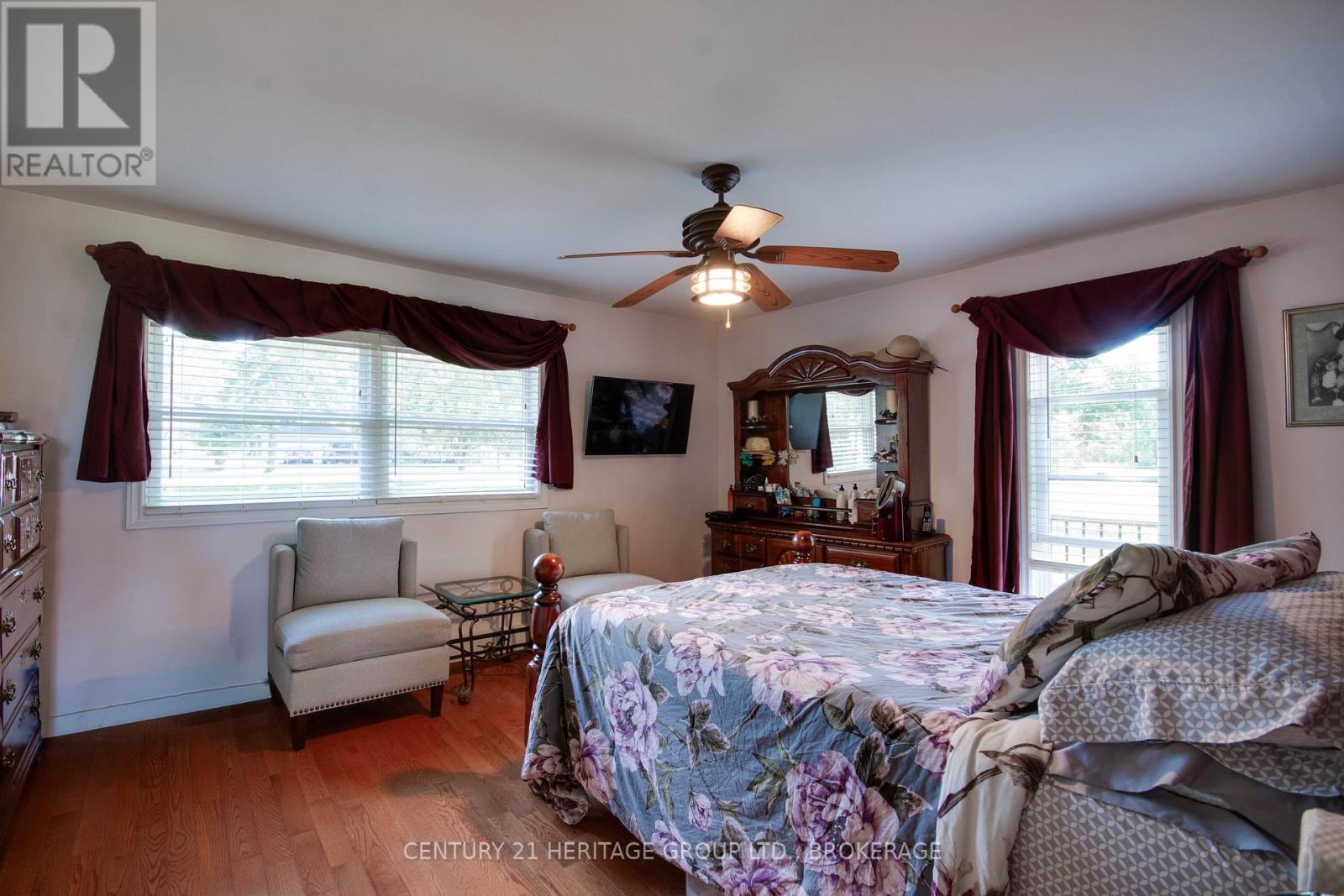 492 KINGSTON MILLS ROAD - 36