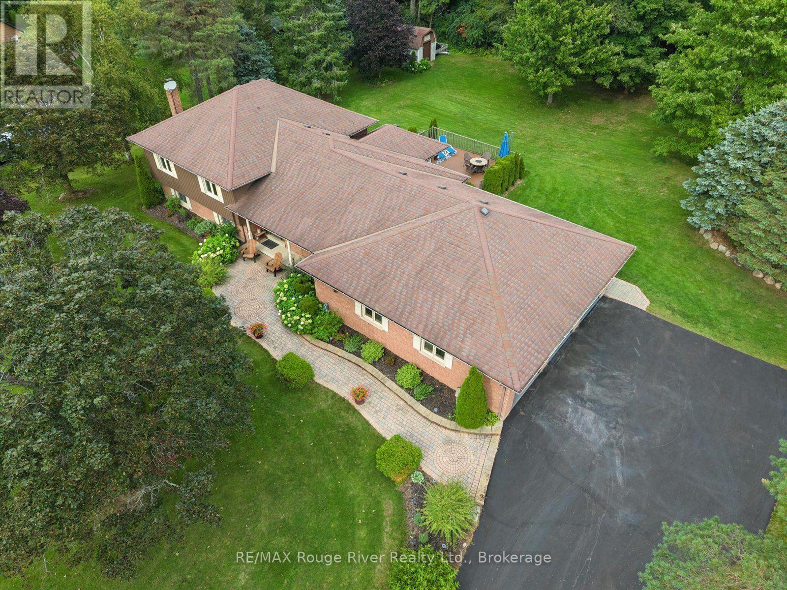 35 ROYAL ESTATE DRIVE - 3