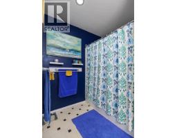 Photo 18 of 32, 101 3307 WESTWOOD DRIVE · Prince George, BC