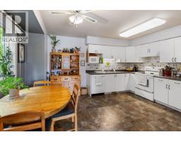 Photo 9 of 32, 101 3307 WESTWOOD DRIVE · Prince George, BC