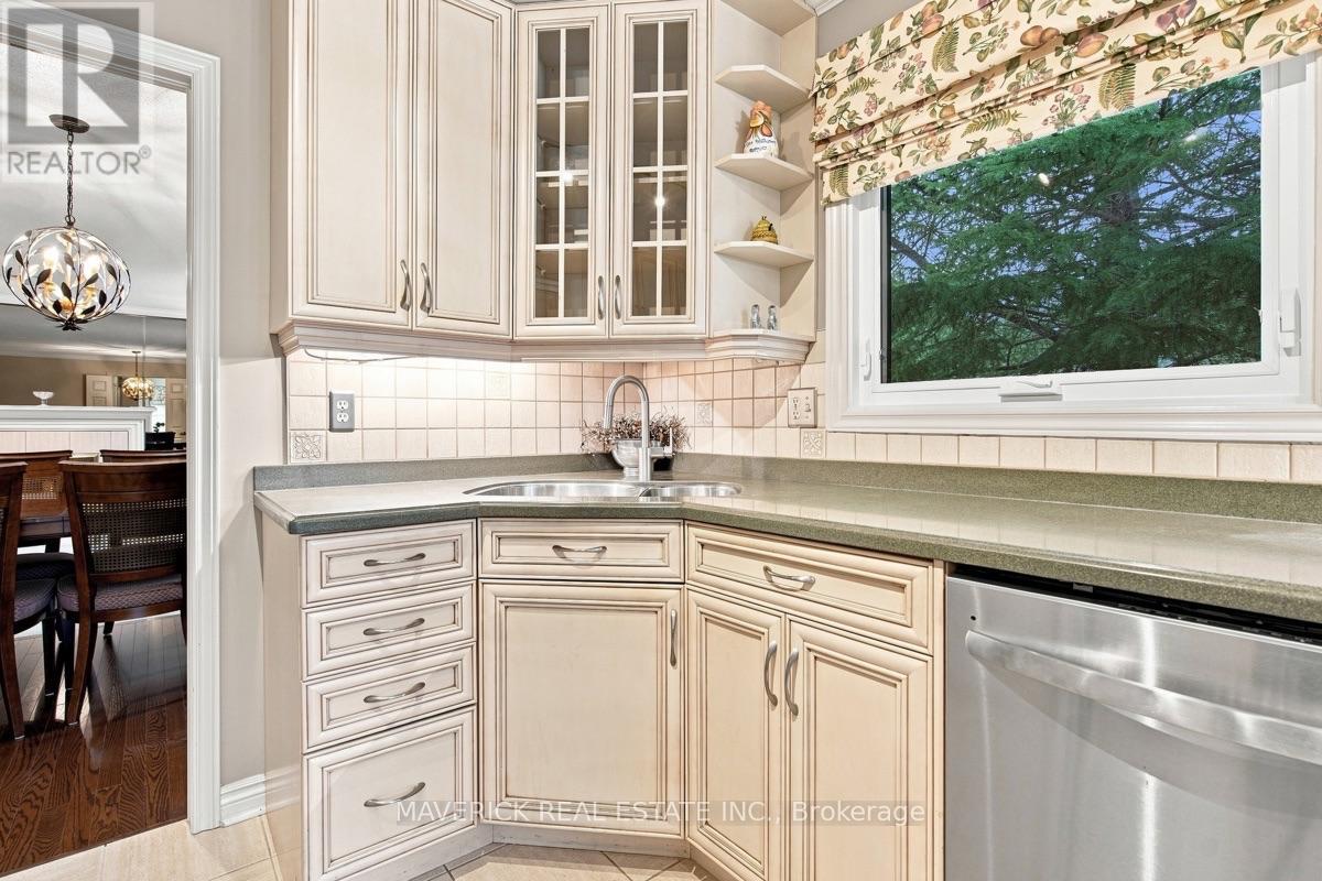 #49 163 PINE VALLEY DRIVE - 12