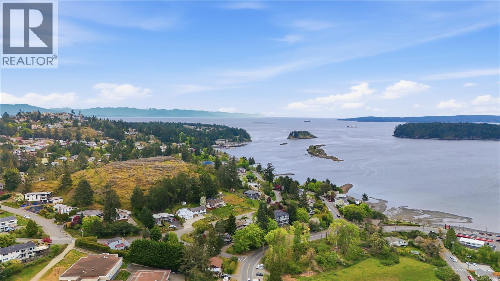3129 Departure Bay Rd, Nanaimo