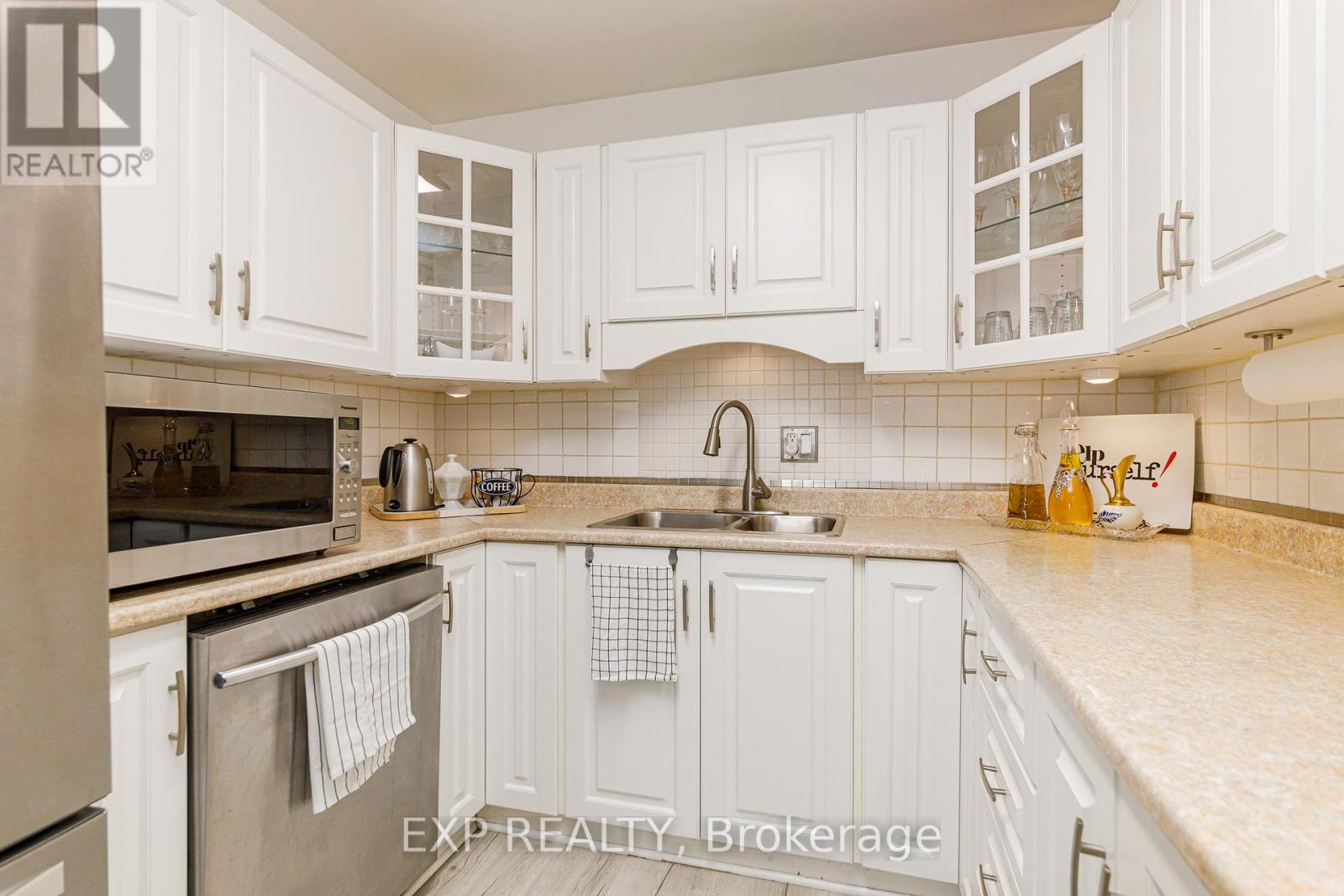 3 Bed, 2 Bath Apartment for Sale in Ottawa – 134 – 3445 UPLANDS DRIVE, Ottawa – MLS# X13754770 - Image 14