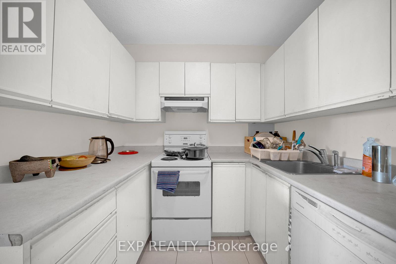 1002 - 475 LAURIER AVENUE W, Ottawa — photo 9
