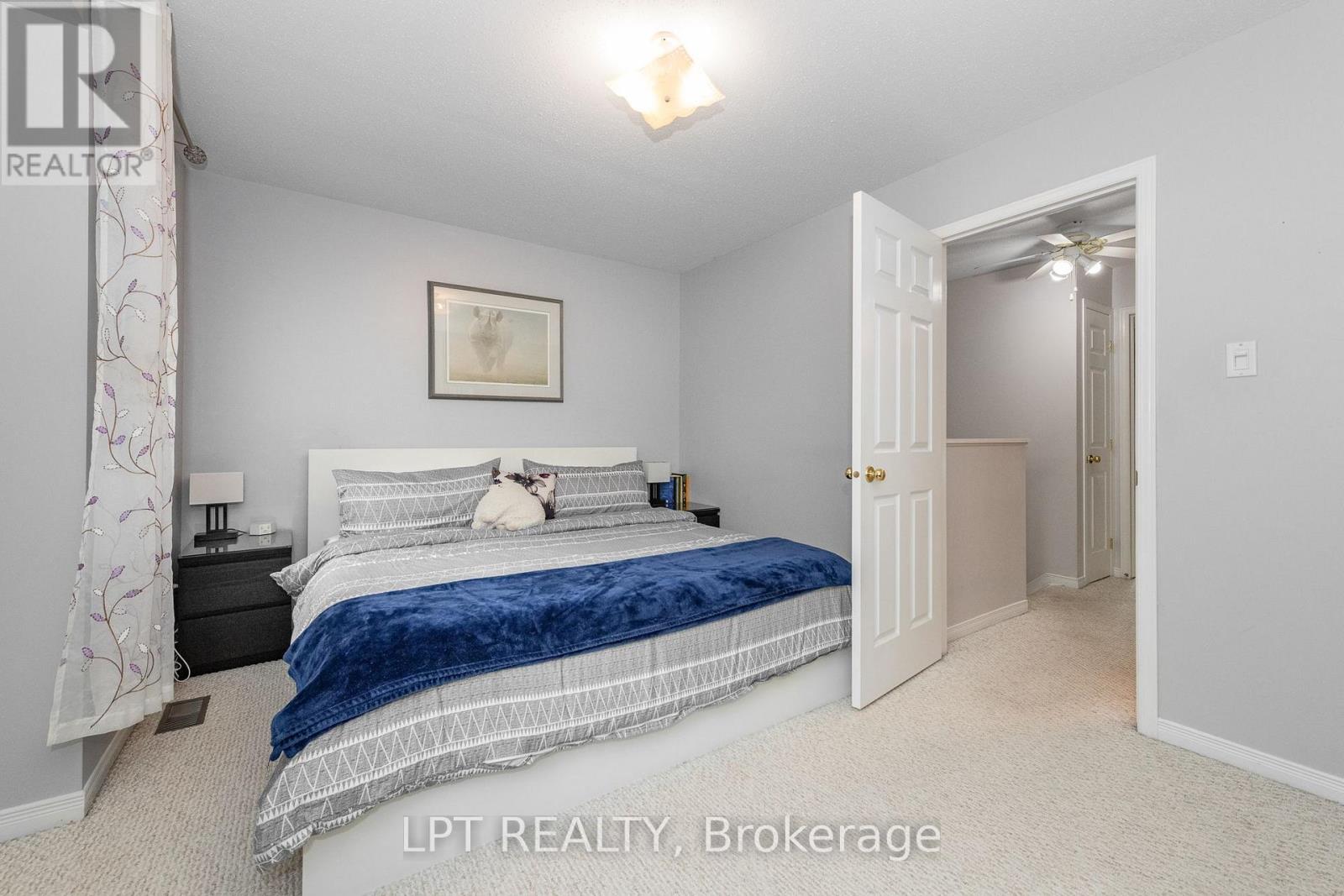 61 TOBERMORY CRESCENT - 19