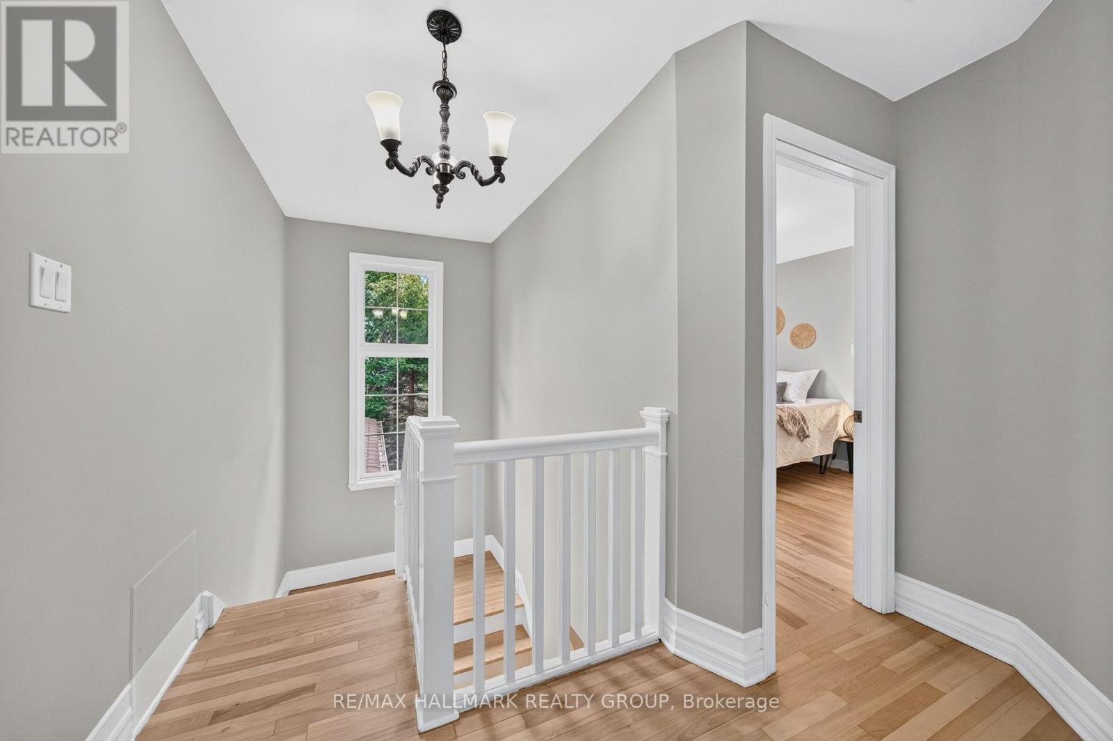 3 Bed, 4 Bath House for Sale in Ottawa – 1608 PRINCE OF WALES DRIVE, Ottawa – MLS# X13754976 - Image 19