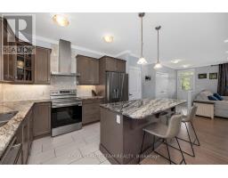 Kitchen - 101 Stirling Crescent, North Grenville, ON K0G1J0 Photo 10