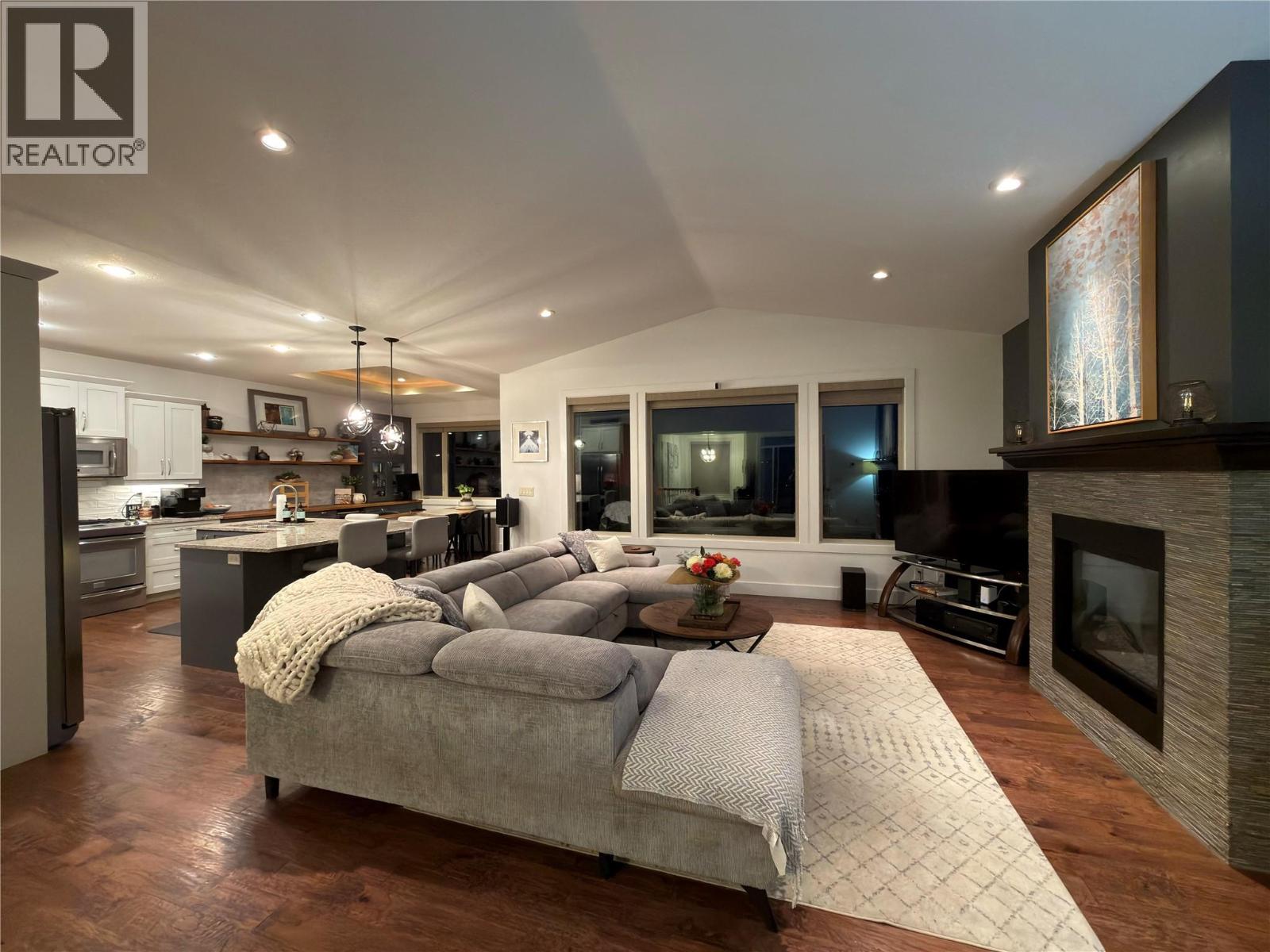 7193 Apex Drive, Vernon