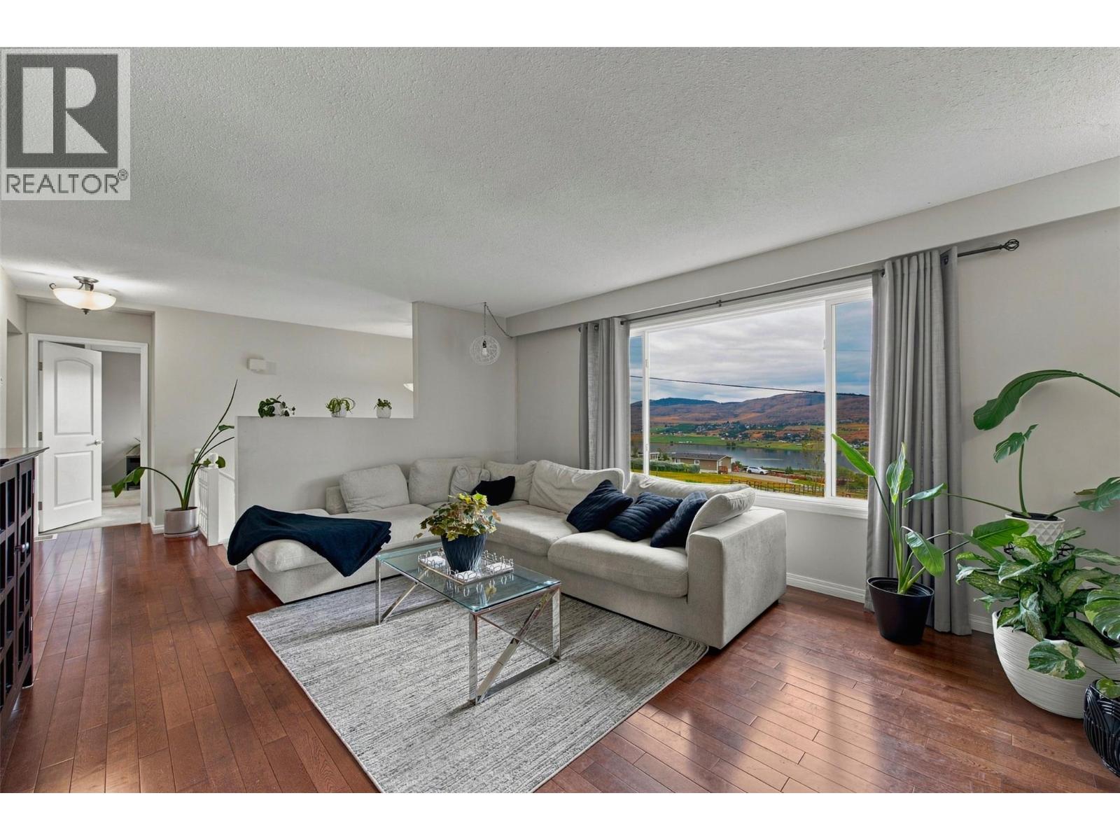 6875 Herry Road, Vernon