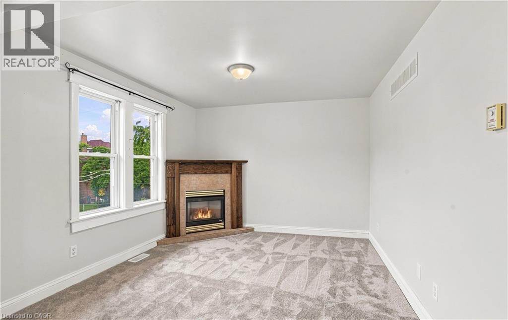 52 KENSINGTON Avenue N - 16