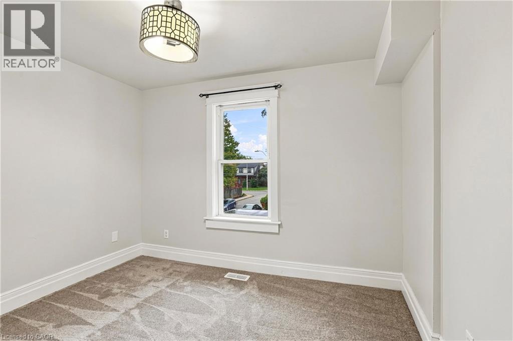 52 KENSINGTON Avenue N - 19