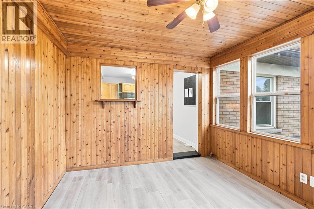 52 KENSINGTON Avenue N - 25