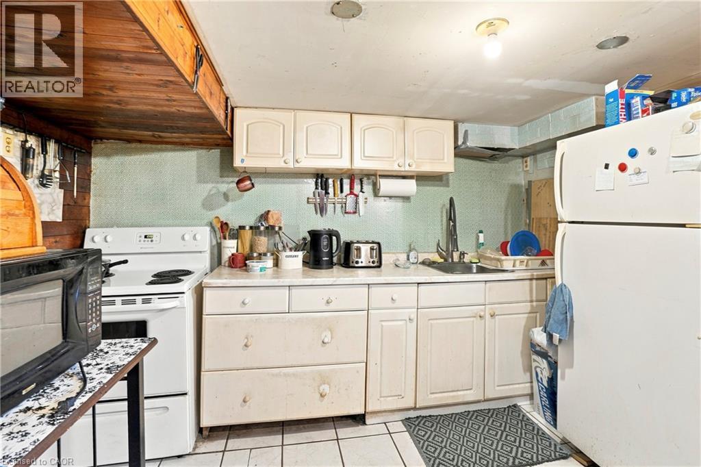 52 KENSINGTON Avenue N - 31