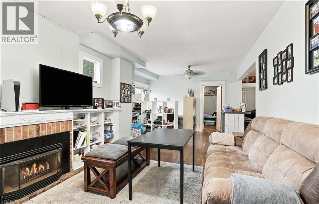 52 KENSINGTON Avenue N - 5