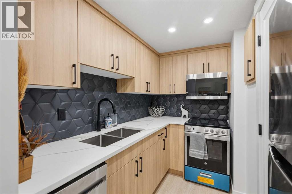 #209 5404 10 Avenue SE - 6