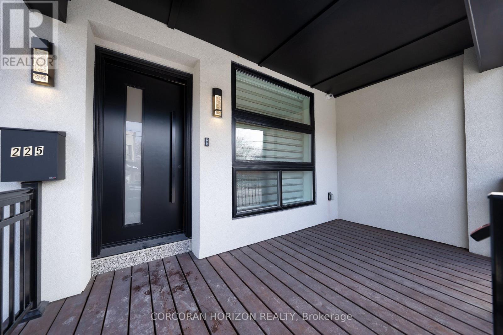 225 CHRISTIE STREET - 2