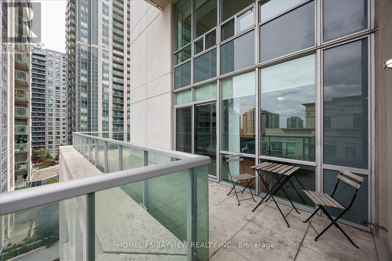 #508 1 AVONDALE AVENUE - Image 30