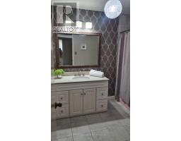 48 Green Bush Road, Toronto, ON M2M1P3 Photo 10