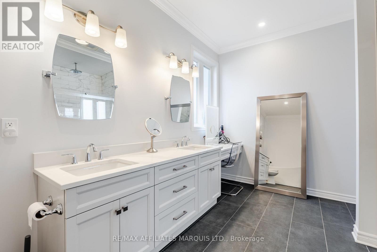 18 HILDA STREET - Image 22