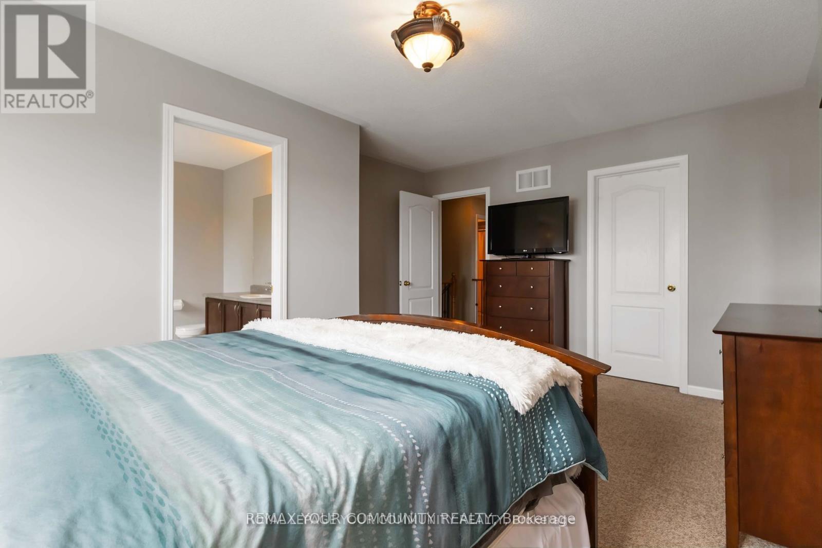 49 LATCHFORD WAY - 19