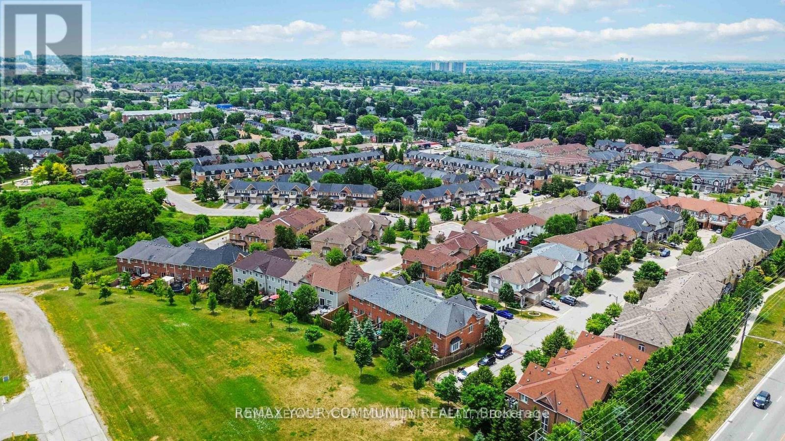 49 LATCHFORD WAY - 38