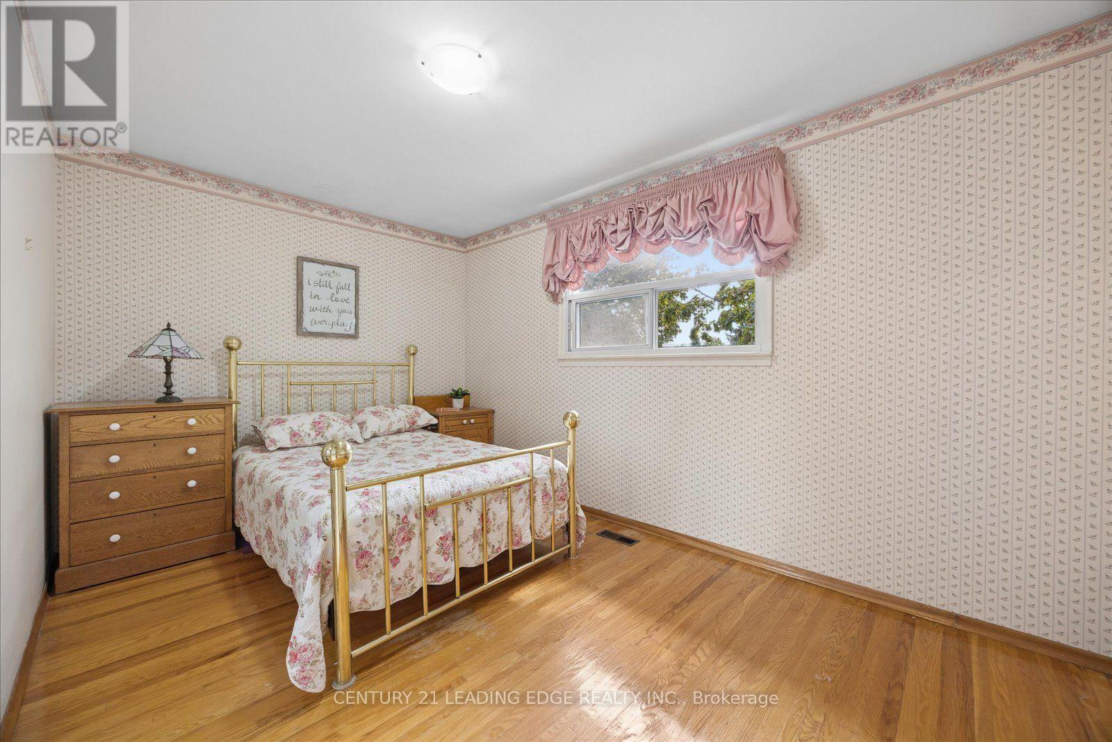 91 GLENSTROKE DRIVE - Image 33