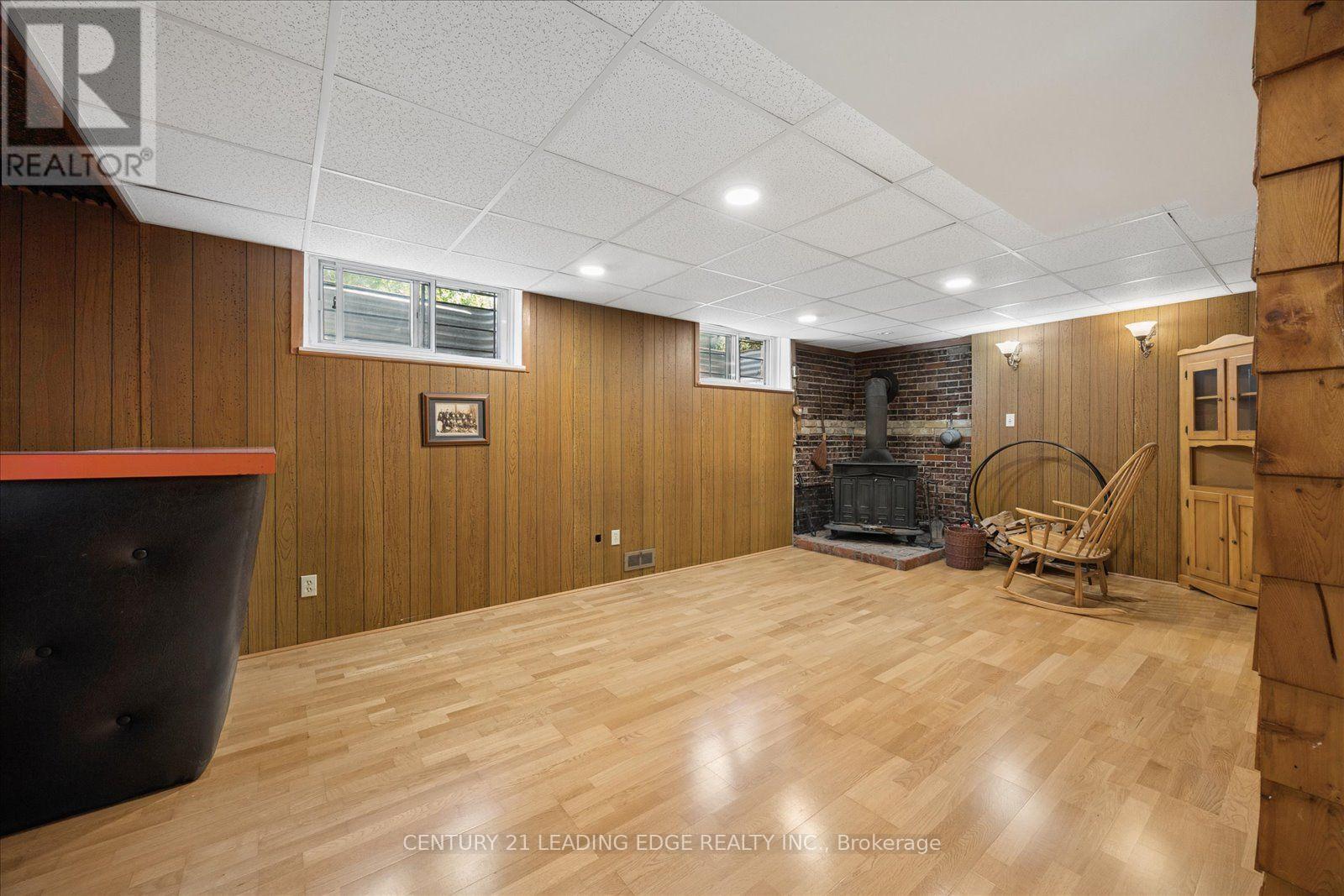 91 GLENSTROKE DRIVE - Image 35