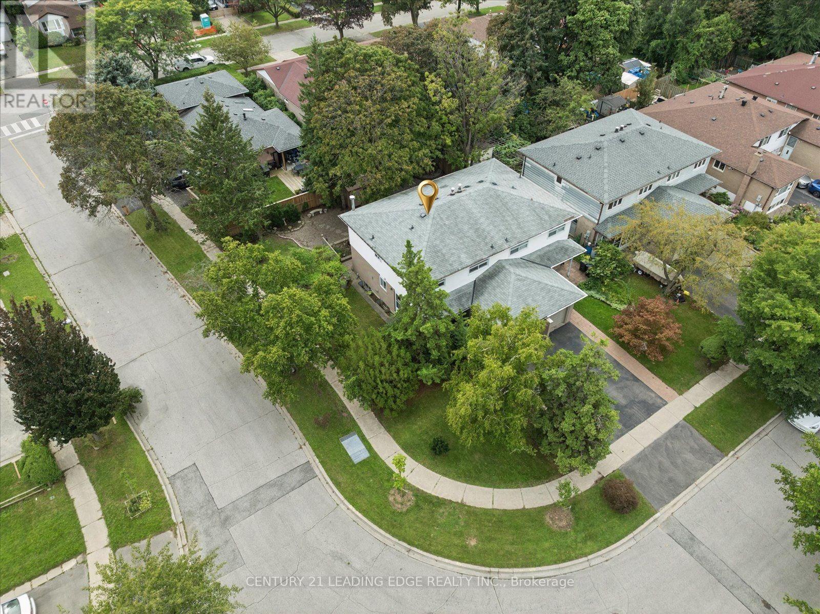 91 GLENSTROKE DRIVE - Image 44