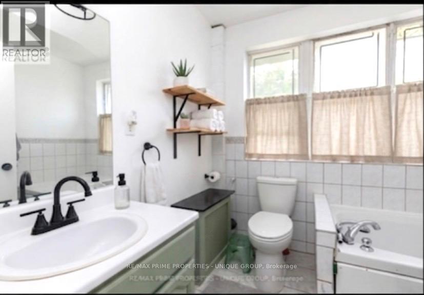 40 JEAVONS AVENUE - Image 31