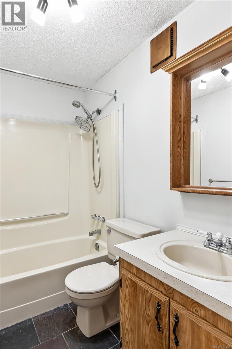 #65 5854 Turner Rd - 19