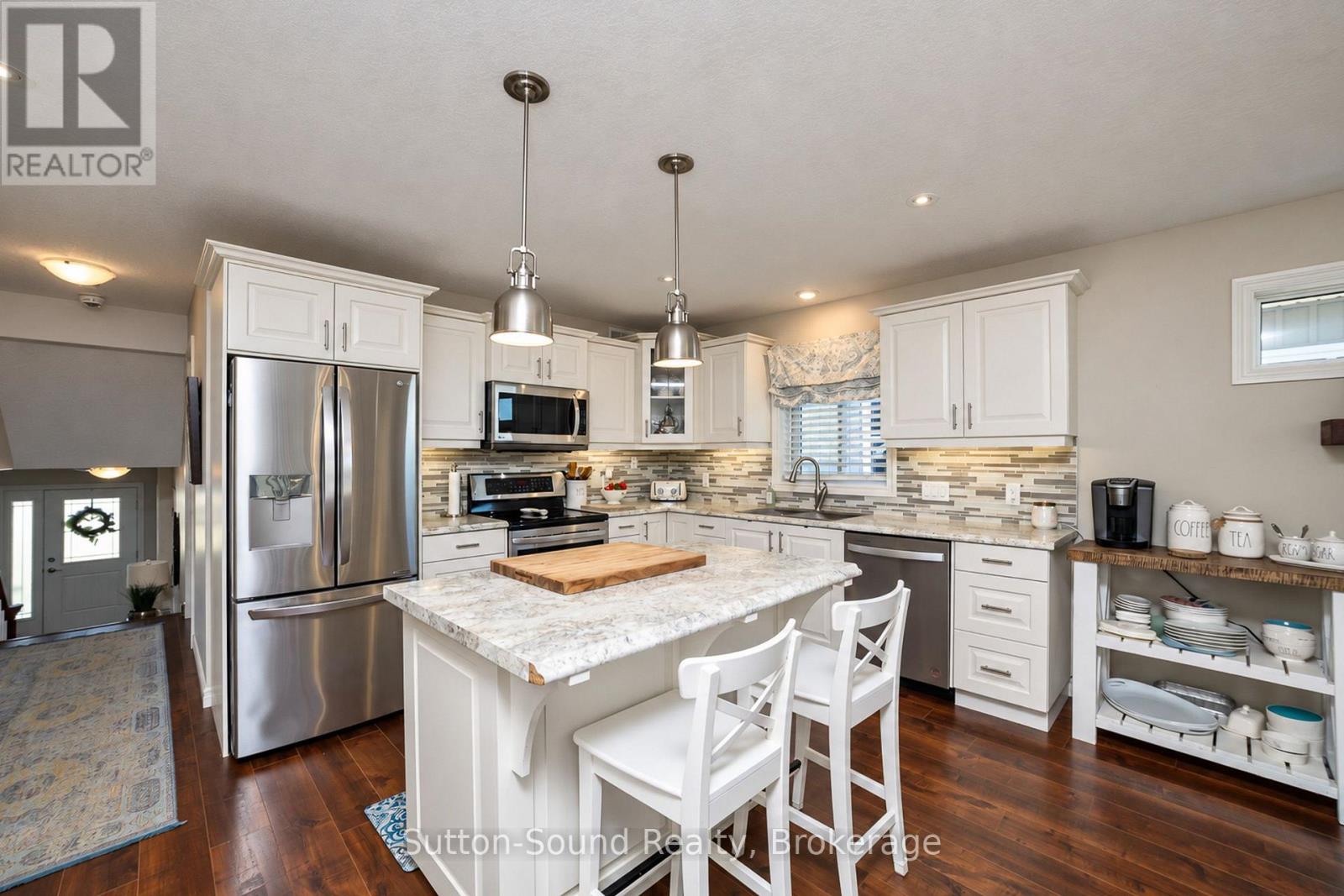 2327 10TH AVENUE E - 18