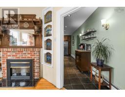17 Tulip Street, Dartmouth, NS B3A2S5 Photo 19