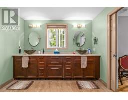 17 Tulip Street, Dartmouth, NS B3A2S5 Photo 24