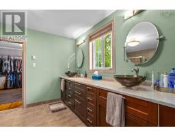 17 Tulip Street, Dartmouth, NS B3A2S5 Photo 22