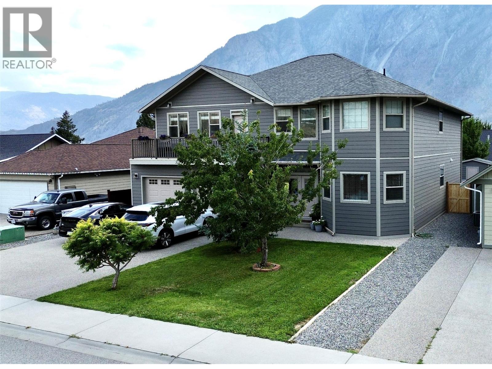 317 2nd Avenue, Keremeos — photo 2
