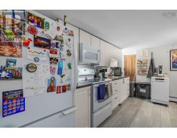 17 Tulip Street, Dartmouth, NS B3A2S5 Photo 48