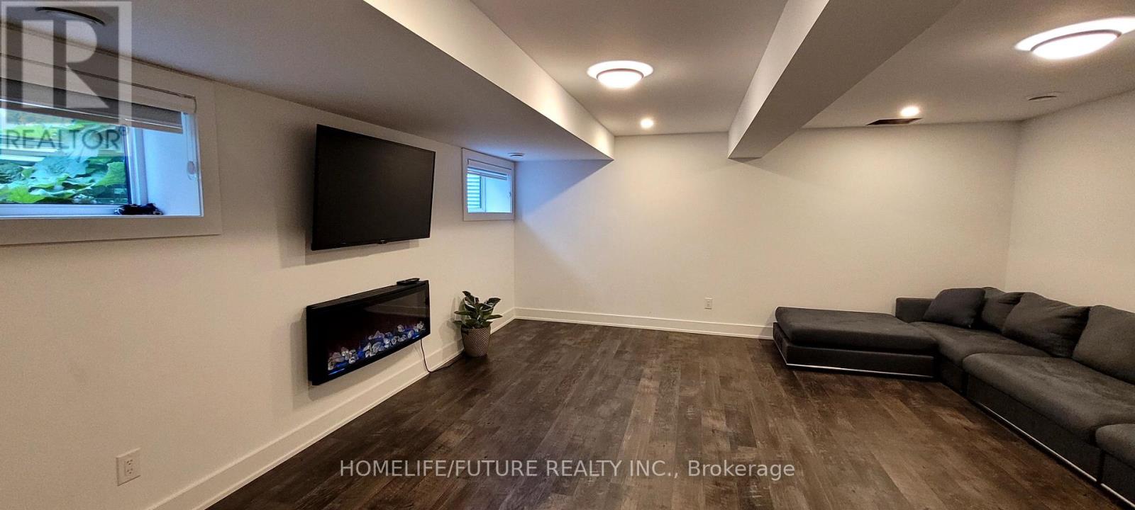 140 Courtland Street — photo 17