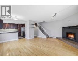 3pc Bathroom - B, 2115 35 Avenue Sw, Calgary, AB T2T2E4 Photo 9