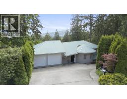 463 Ventura Crescent, North Vancouver, BC V7N3G8 Photo 38