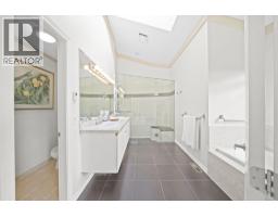463 Ventura Crescent, North Vancouver, BC V7N3G8 Photo 24