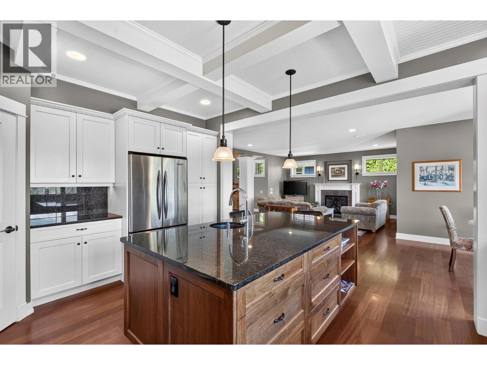 471 Long Ridge Drive, Kelowna