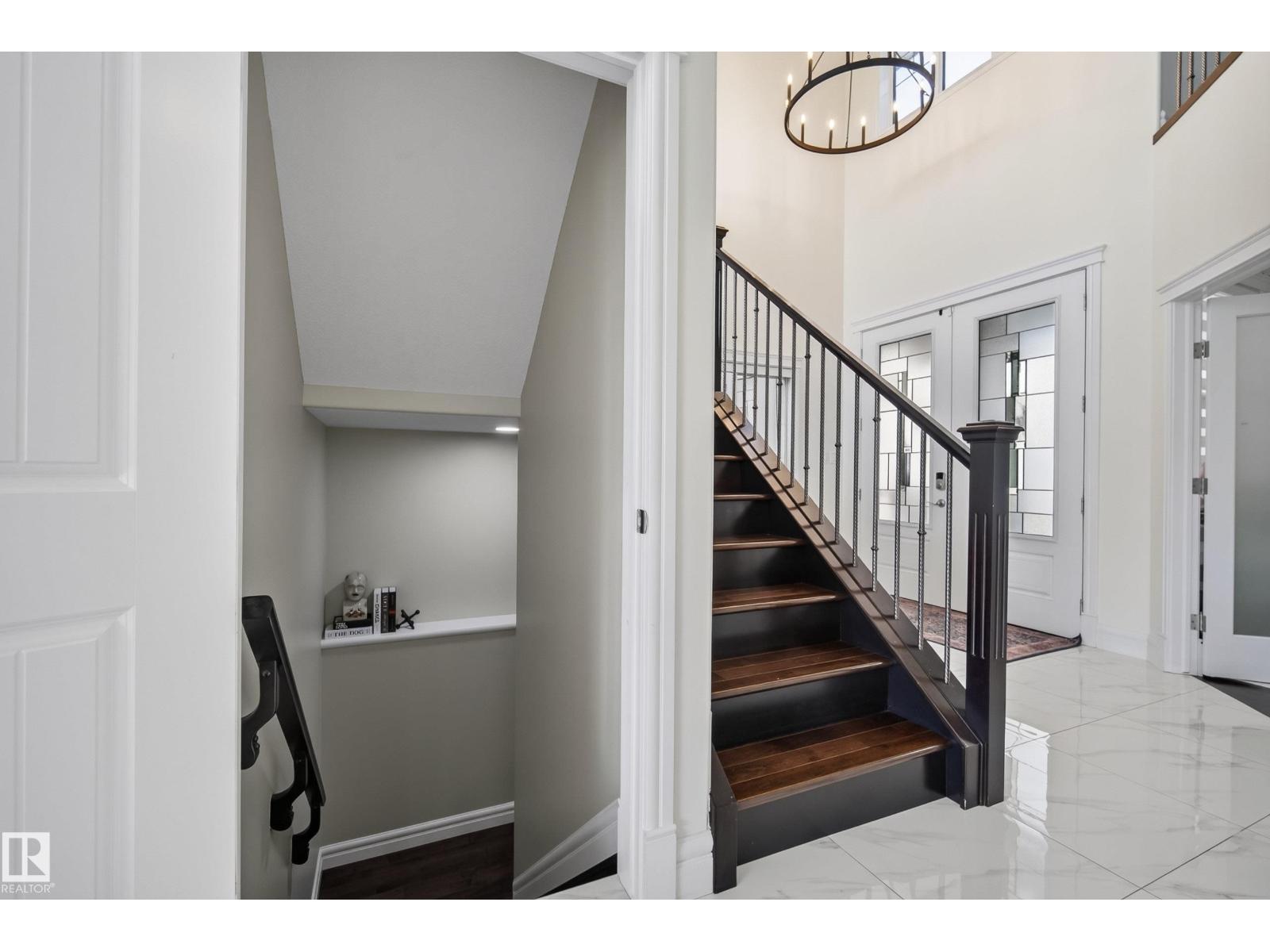 2530 AMERONGEN CR SW - 36